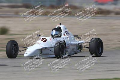 media/Oct-25-2025-CalClub SCCA (Sat) [[34c778dfbe]]/Group 5/Qualifying/